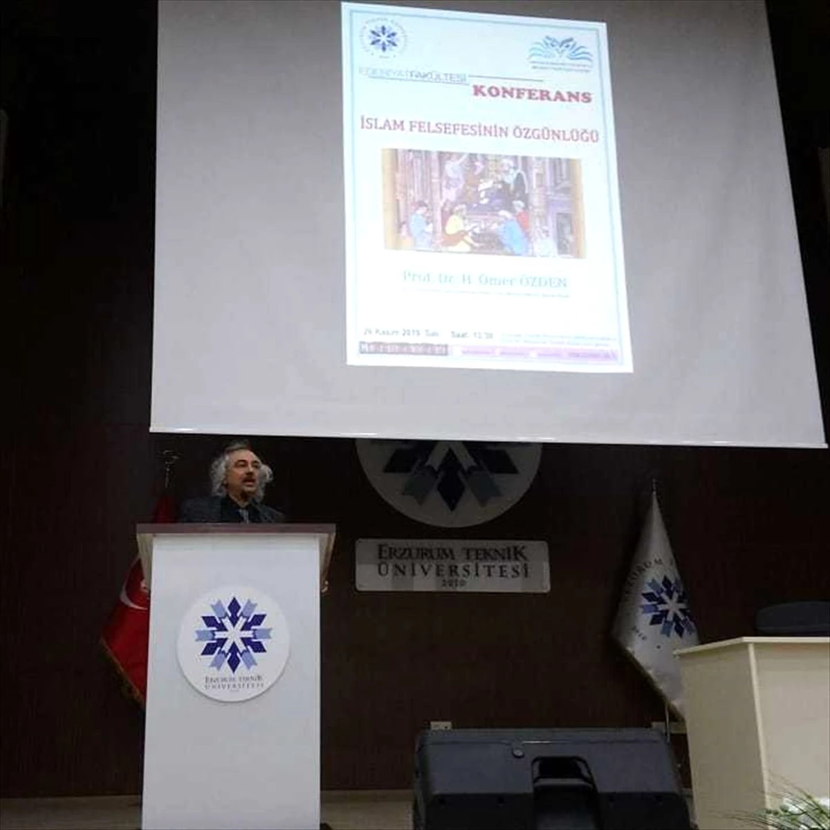 ETÜ\'de "İslam Felsefesinin Özgünlüğü" konferansı gerçekleştirildi