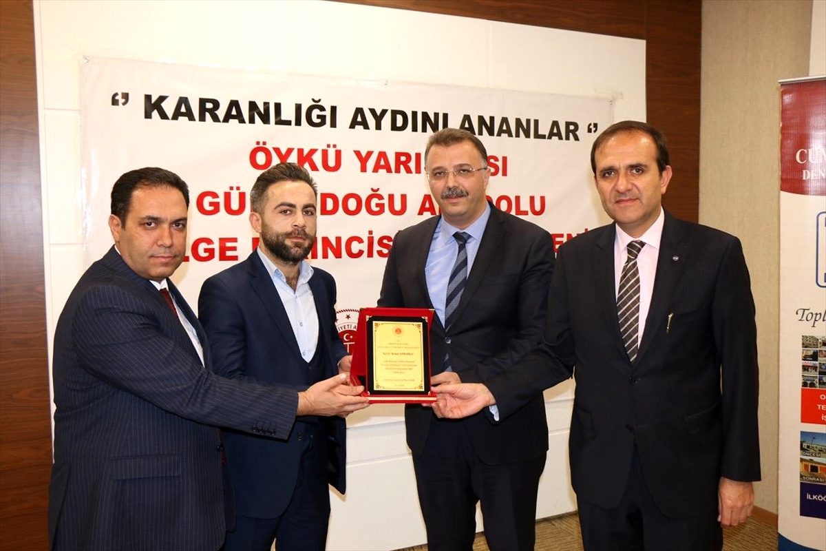 "Karanlığı Aydınlananlar"adlı öykü yarışması