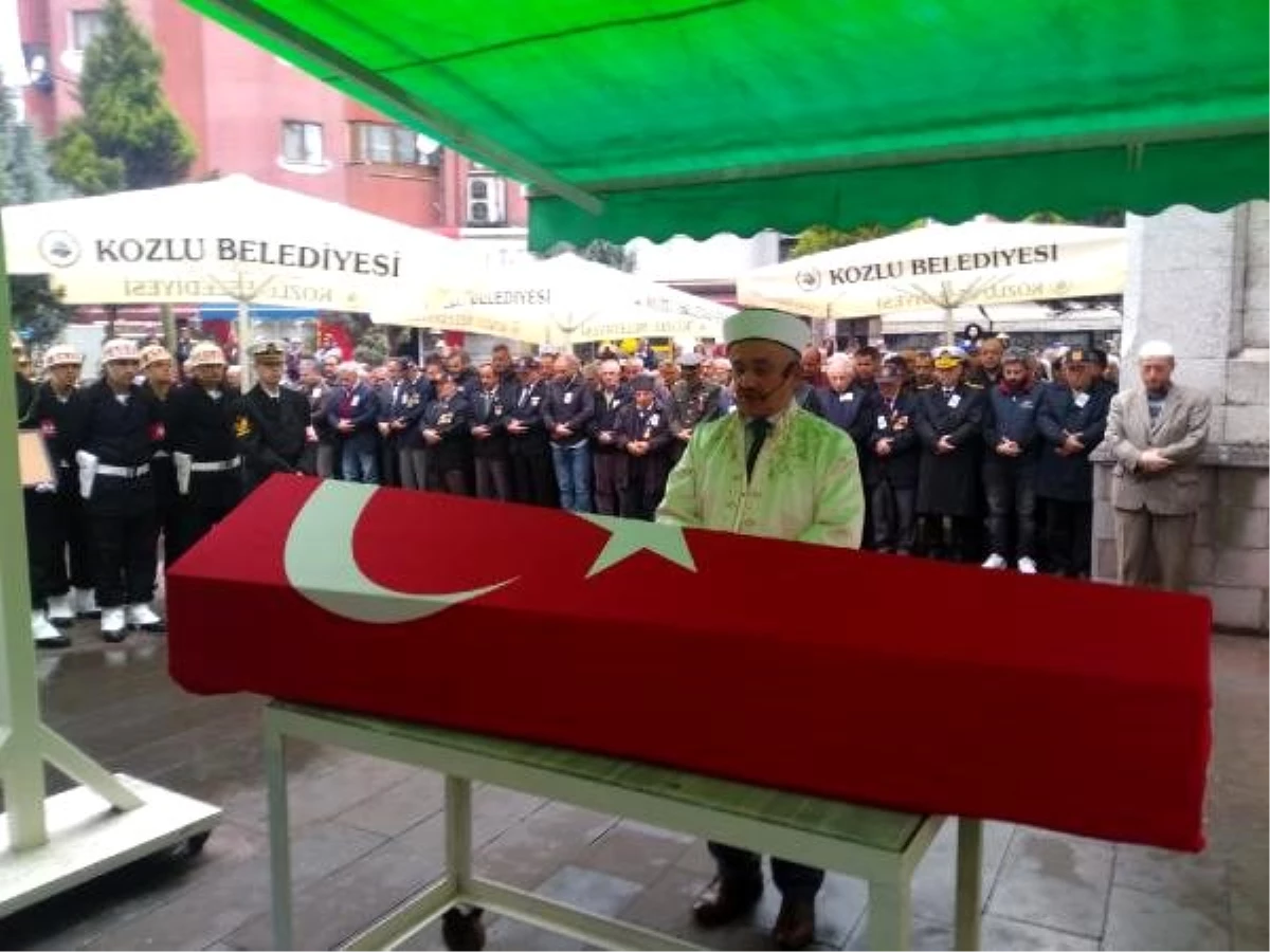 Kore gazisi, son yolculuğuna uğurlandı