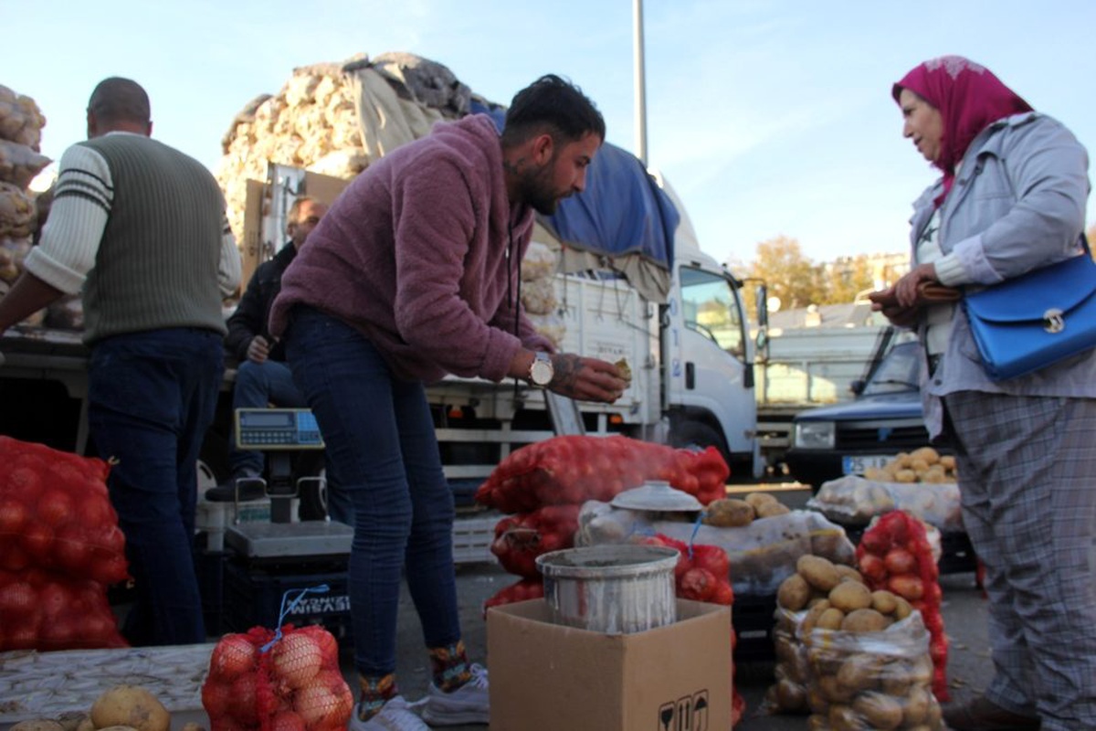 Patates, soğan bu sene çok, rağbet az