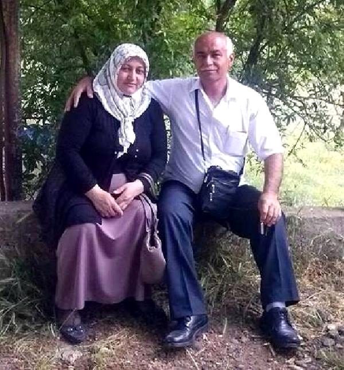 Şikayetini geri çektiği kocası baltayla öldürdü (2)