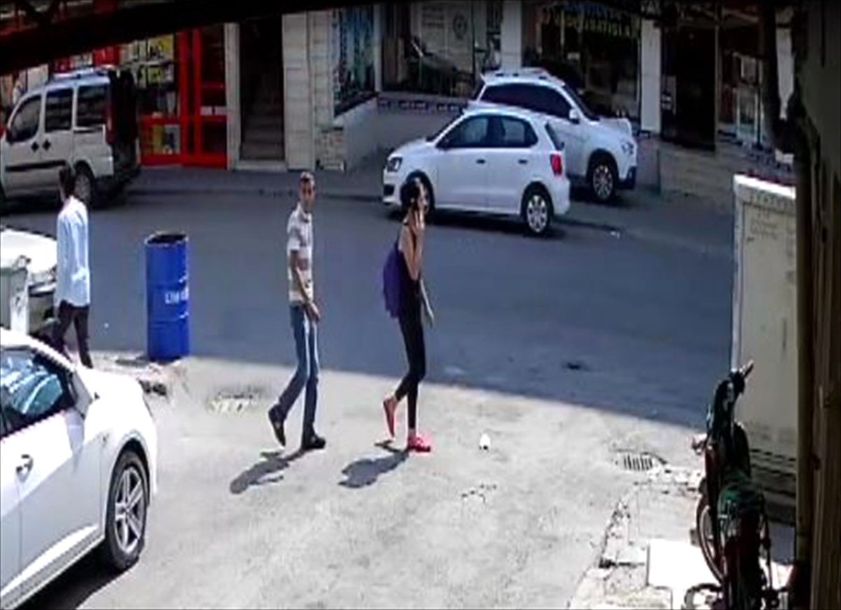 Adana\'da kapkaç şüphelisi ikinci hırsızlık girişiminde yakalandı