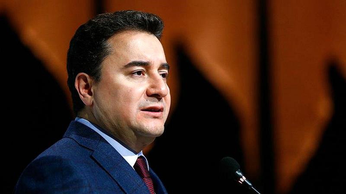 Ali Babacan: Türkiye\'deki kötü durumdan dolayı kendimi vebal altında hissediyorum