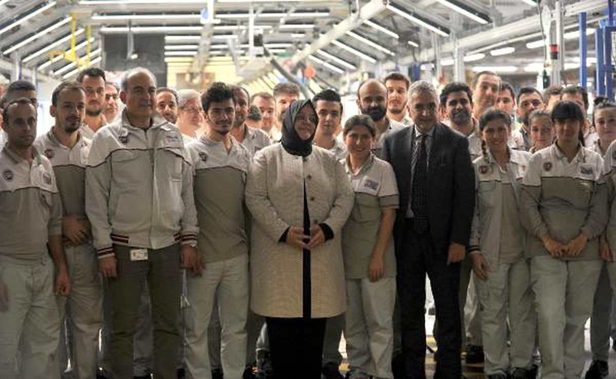 Bakan Selçuk: 27 bini aşkın engellimize hizmet sunmanın gururunu yaşıyoruz (3)