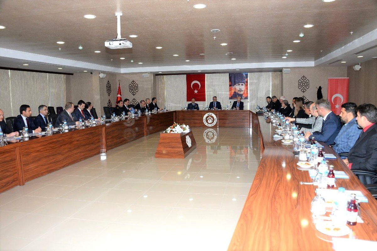 Balıkesir\'de güvenlik masaya yatırıldı