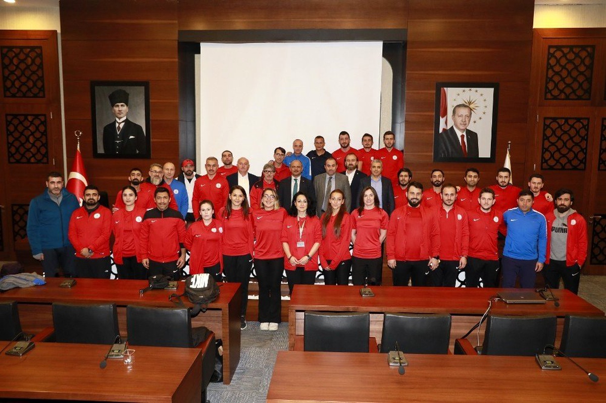 Başkan Söğüt, "Çocuklarımız sporu sevsin istiyoruz"