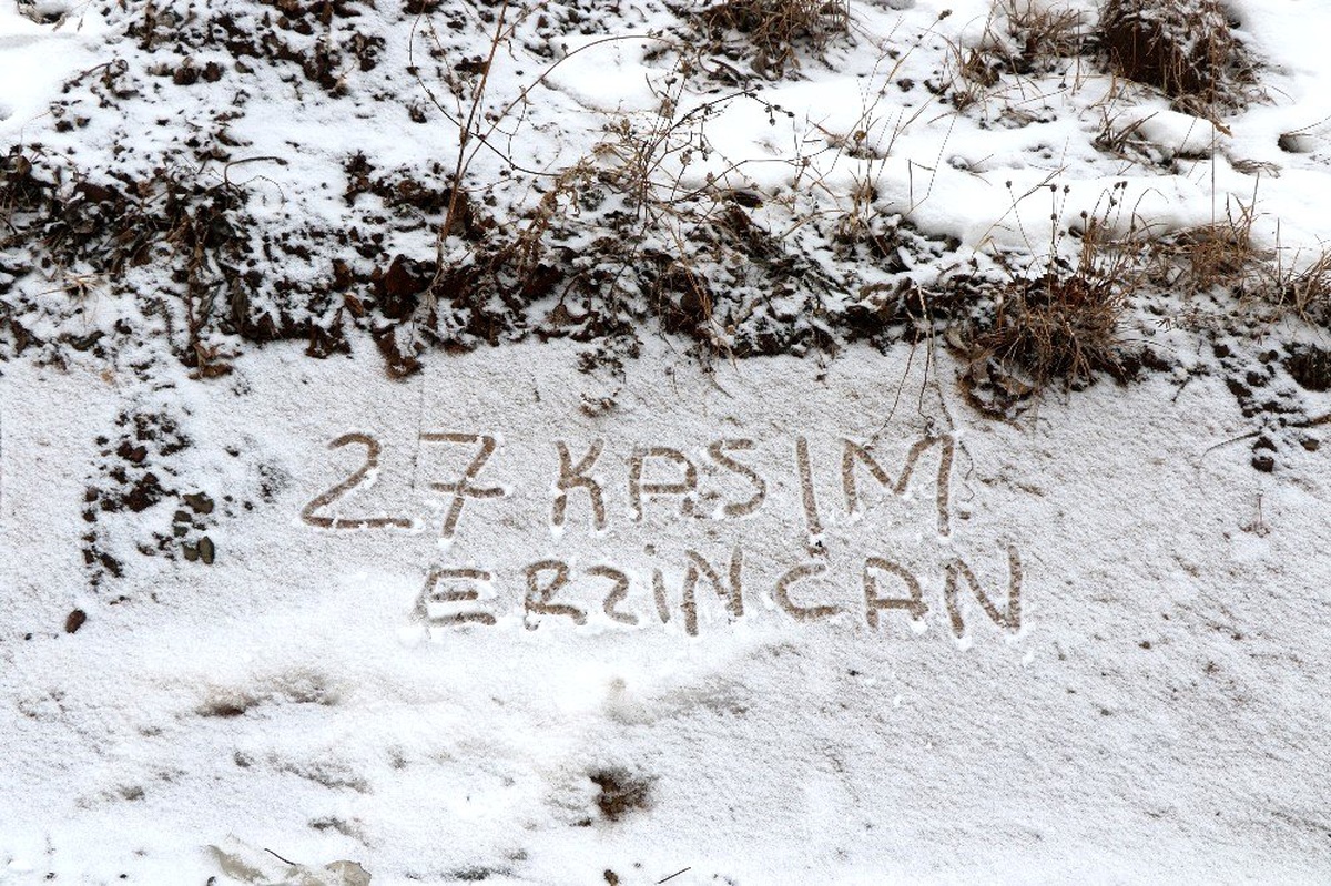Erzincan\'ın yüksek kesimlerinde kar ve sis