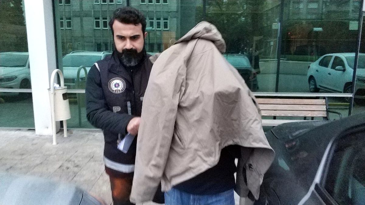 Eski binbaşı FETÖ\'den tutuklandı