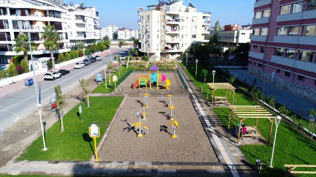 Hurma Mahallesi\'nde 17\'nci park hizmete açıldı