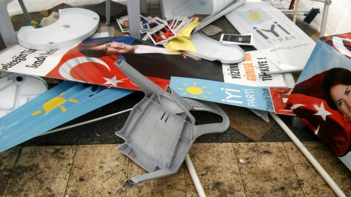 İYİ Parti standına saldıran şüpheli gözaltına alındı