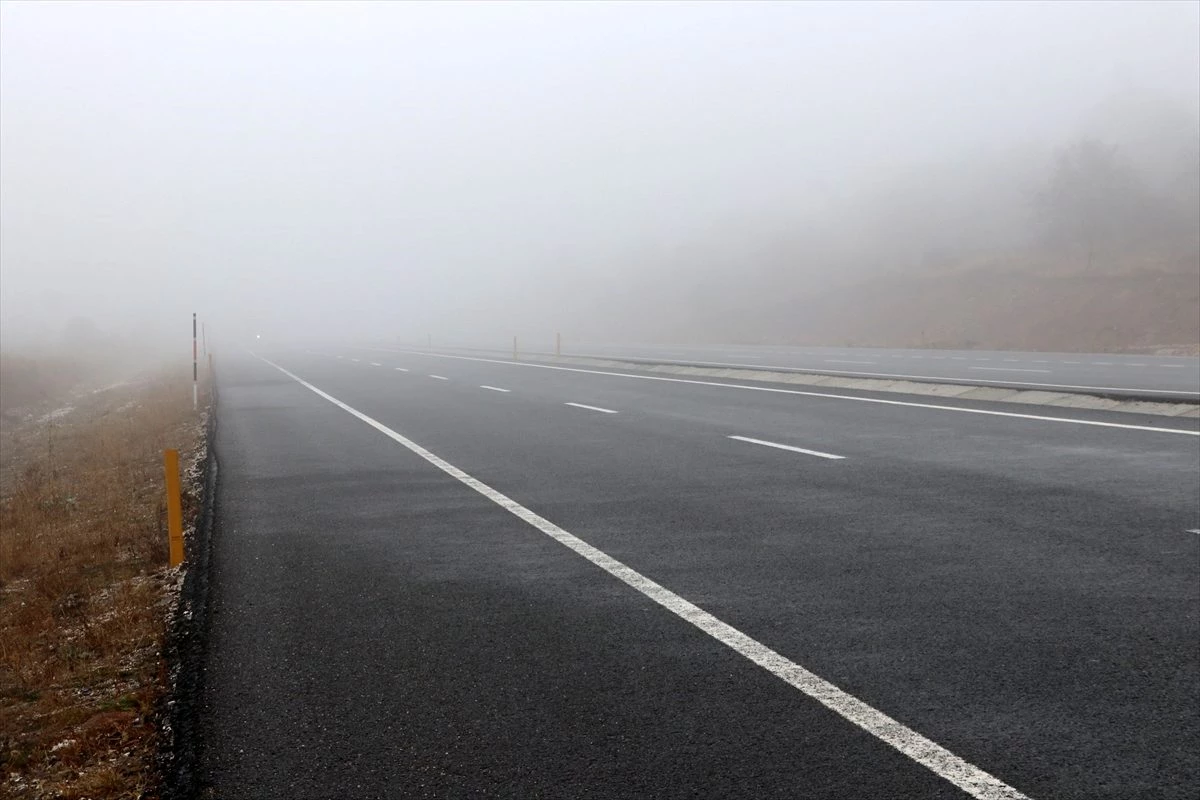 Kastamonu\'da sis ulaşımı olumsuz etkiliyor