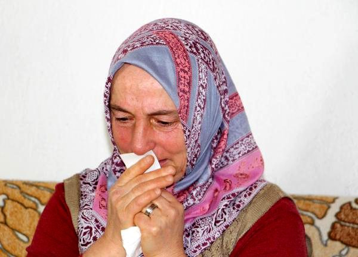 Kayıp Zehra\'nın annesi: Kızımın mezarını bari bileyim