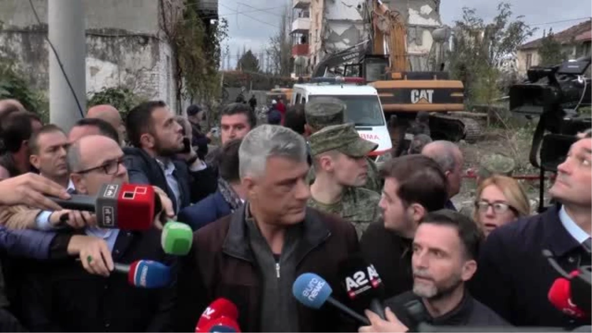 Kosova Cumhurbaşkanının Dıraç ziyareti sırasındaki deprem paniğe yol açtı (1) - DIRAÇ