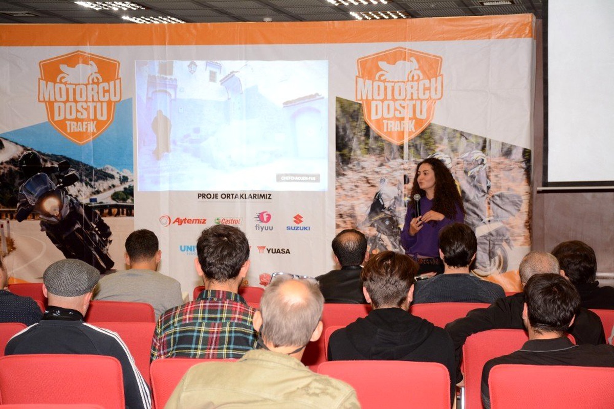 Motorsporları Kulübünden \'Motorcu Dostu Trafik\' söyleşisi