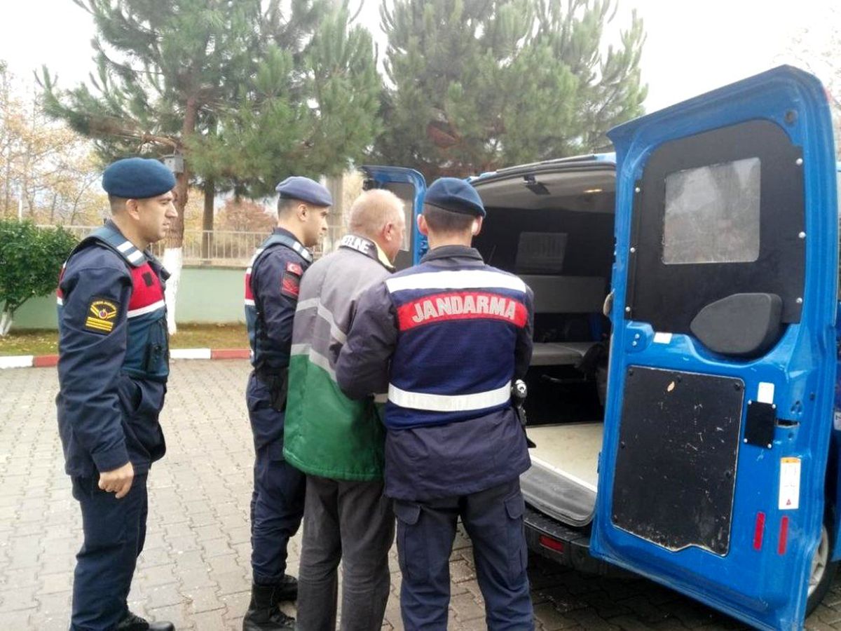 Ülke genelinde "Aranan Şahıslar Operasyonu" gerçekleştirildi