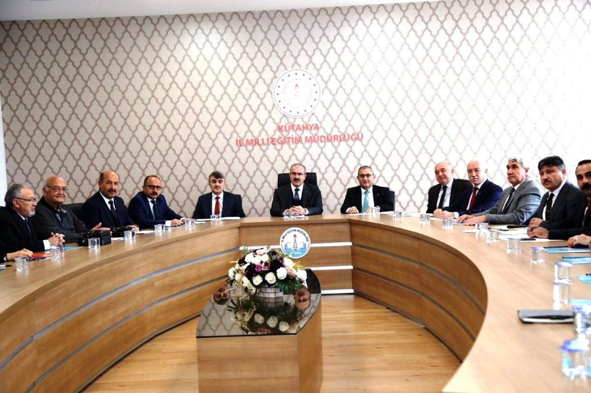 Vali Toraman: Kütahya \'Zanaat ve Halk Sanatları\' dalında Türkiye\'nin ilk ve tek şehri