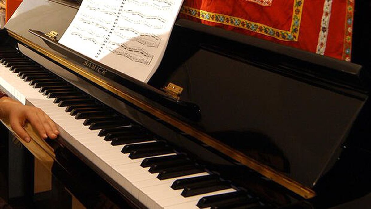Adana\'da Rhapsody