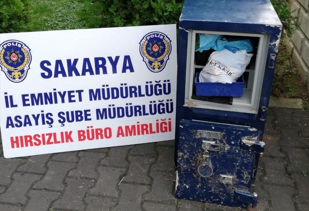 Ankara\'da yakalanan "çelik kasa hırsızları" tutuklandı