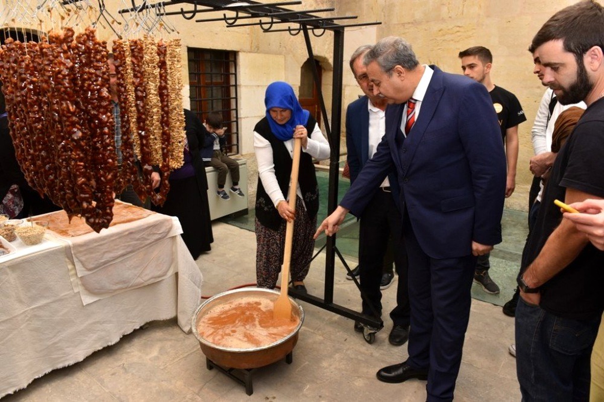 Dünyaca ünlü şefler Tarsus\'ta bir araya geldi
