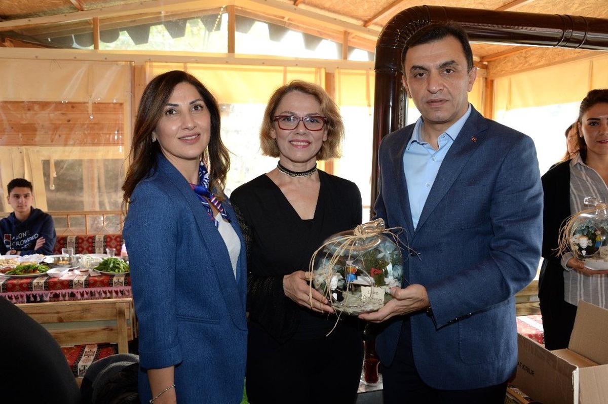 Emniyet Müdürü Ulucan şehit ve gazilerin öğretmen eşleri ile bir araya geldi