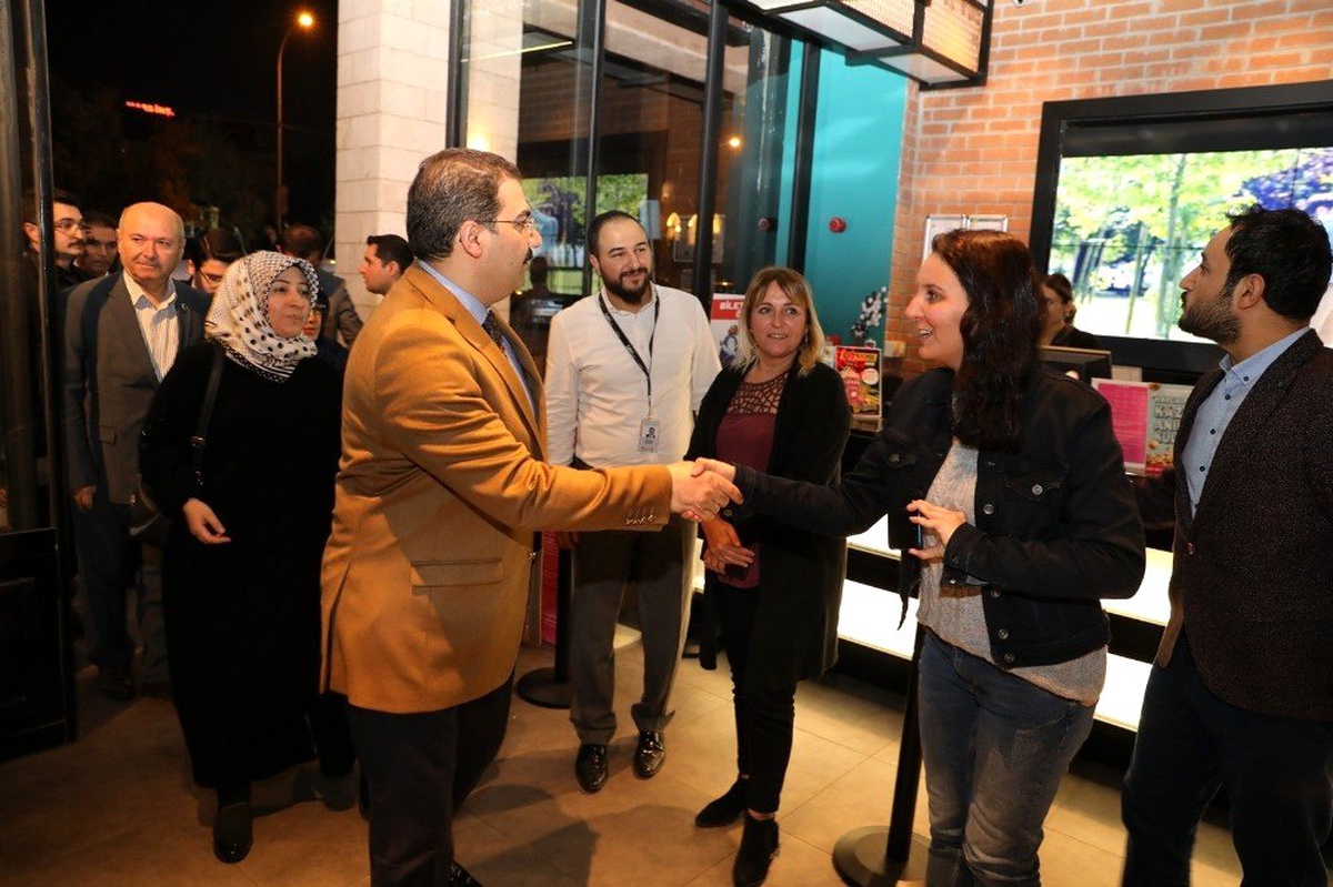 Haliliye Belediyesinden öğretmenlere sinema etkinliği