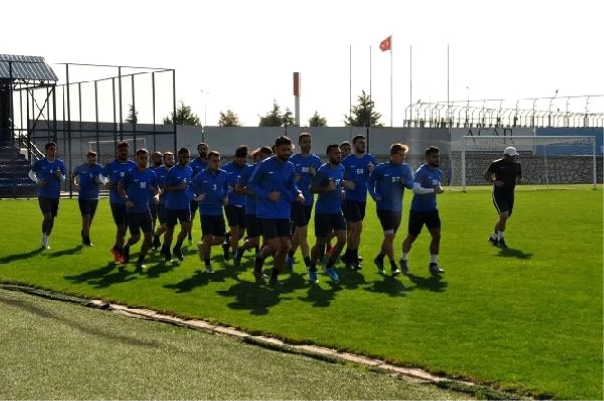 Karacabey Belediyespor, liderliğini korumak istiyor