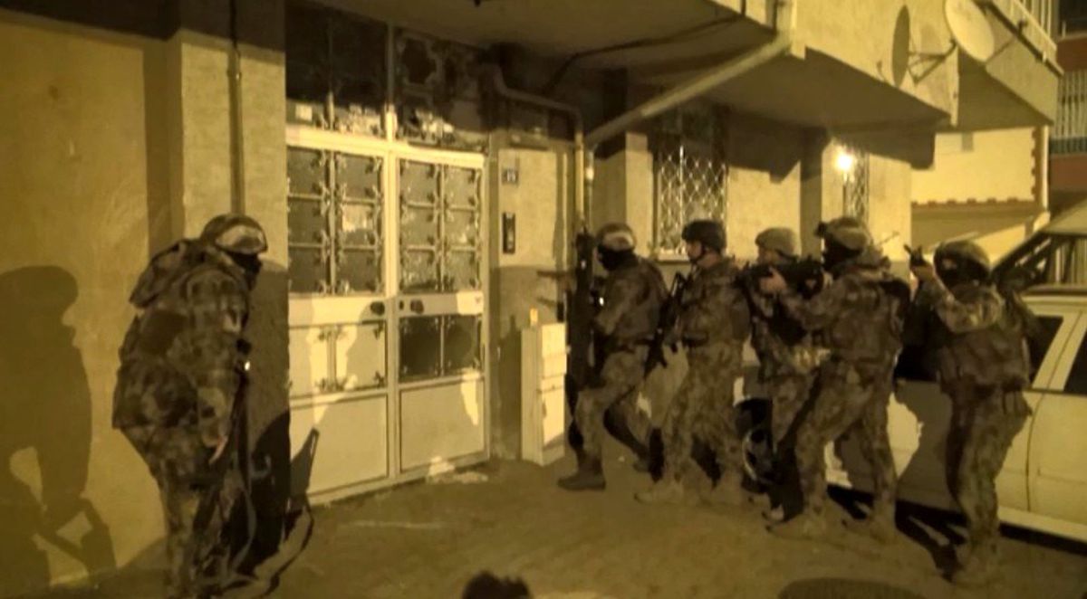 Kayseri\'de DEAŞ operasyonu: 3 gözaltı