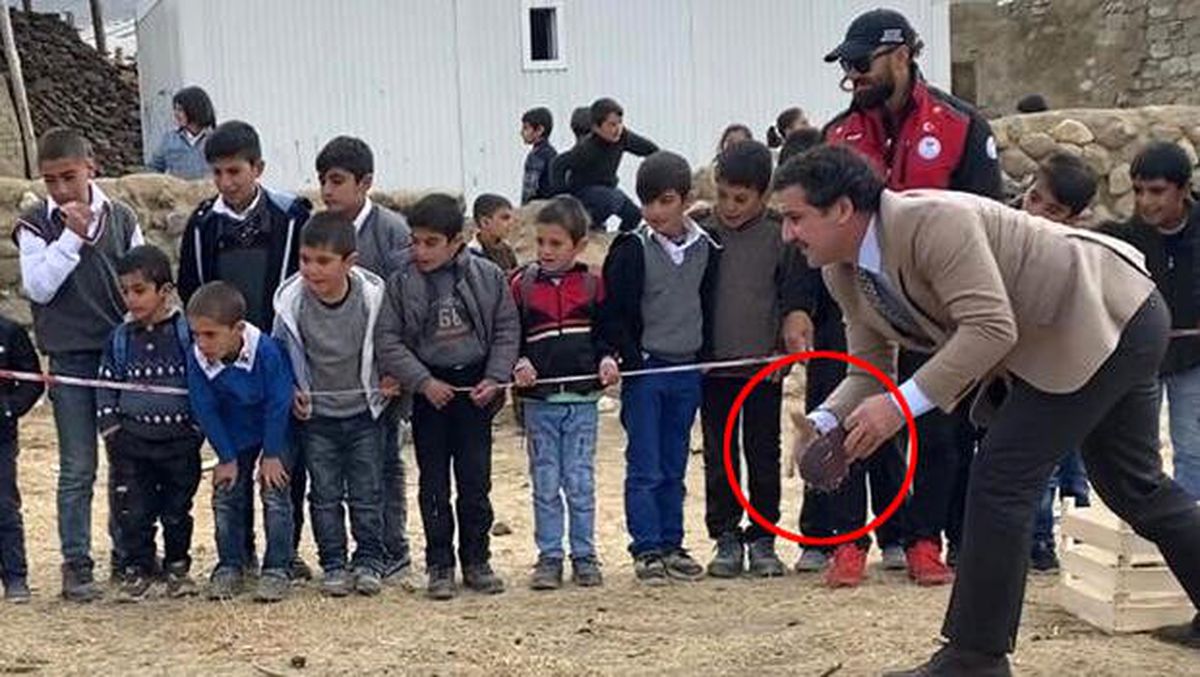 Kıyasıya yarıştılar! Köyde Survivor...