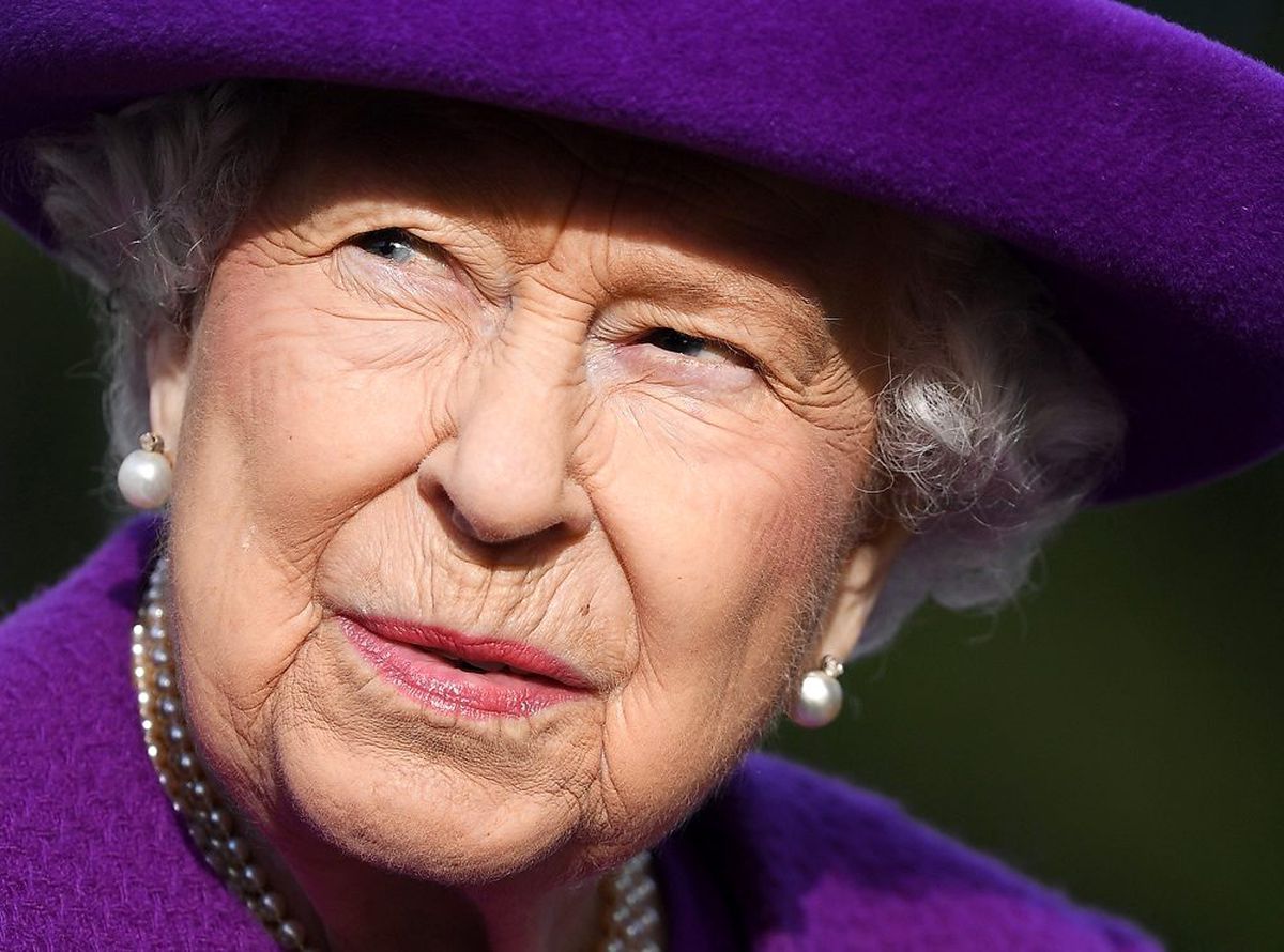 Kraliçe Elizabeth tahtı bırakıyor
