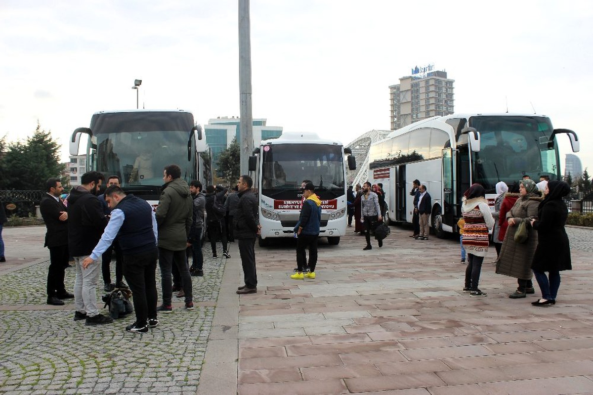 Memleketlerine dönüşleri sürüyor !