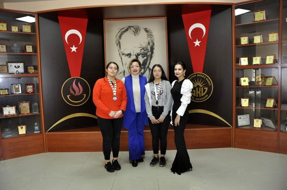 Özdebir\'in 2 Türkiye Şampiyonu GKV\'den