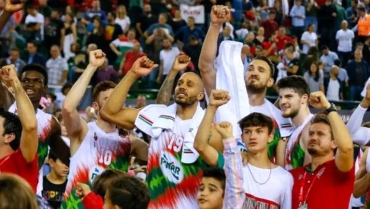 Pınar Karşıyaka son saniye basketiyle kazandı