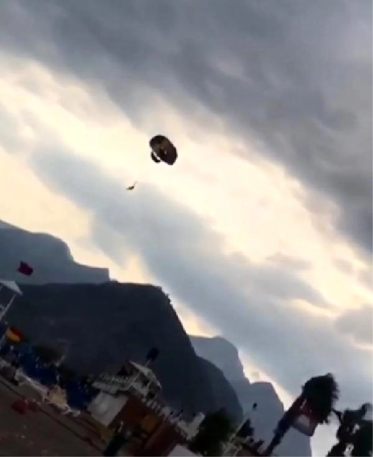 Rus turistin öldüğü paraşüt kazasında 2 sanık tahliye edildi