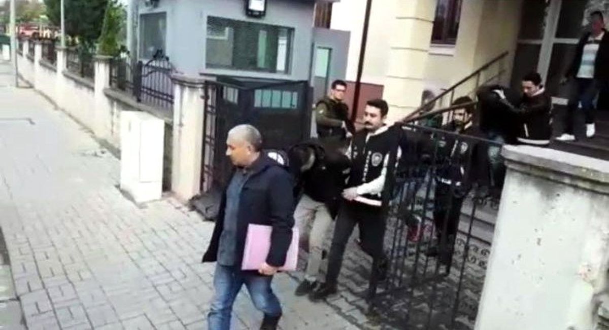 Sakarya\'dan çaldıkları çelik kasayla Ankara\'da yakalanan 3 şahıs tutuklandı