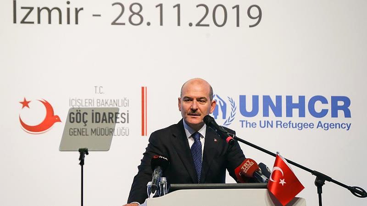 Soylu: Fransa vatandaşı 11 IŞİD\'liyi Fransa\'ya gönderiyoruz