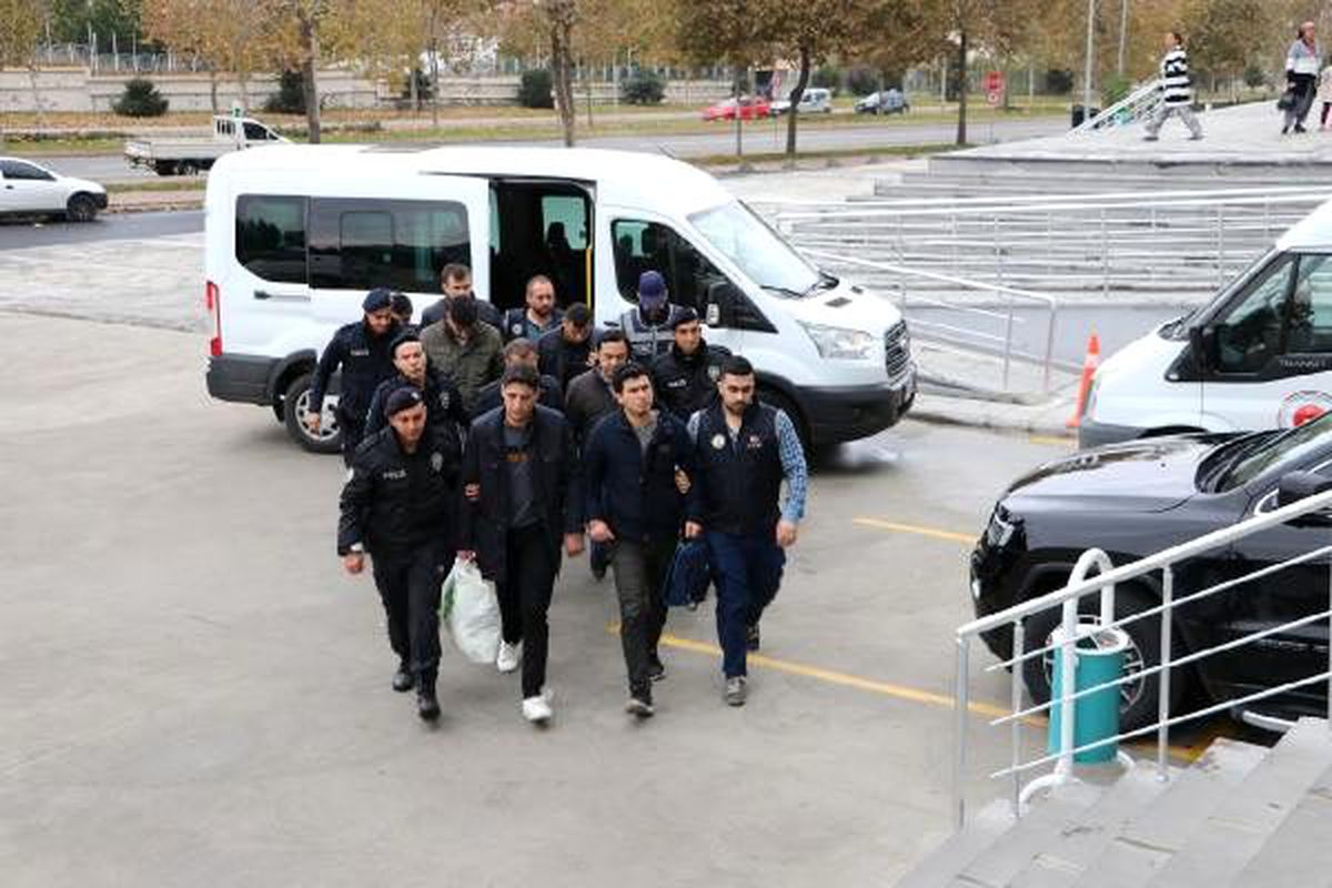 Tekirdağ\'da FETÖ operasyonuna 4 tutuklama