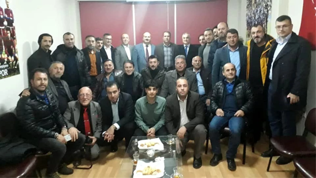 Trabzon heyeti, Van Trabzonsporlular Derneği\'ni ziyaret etti