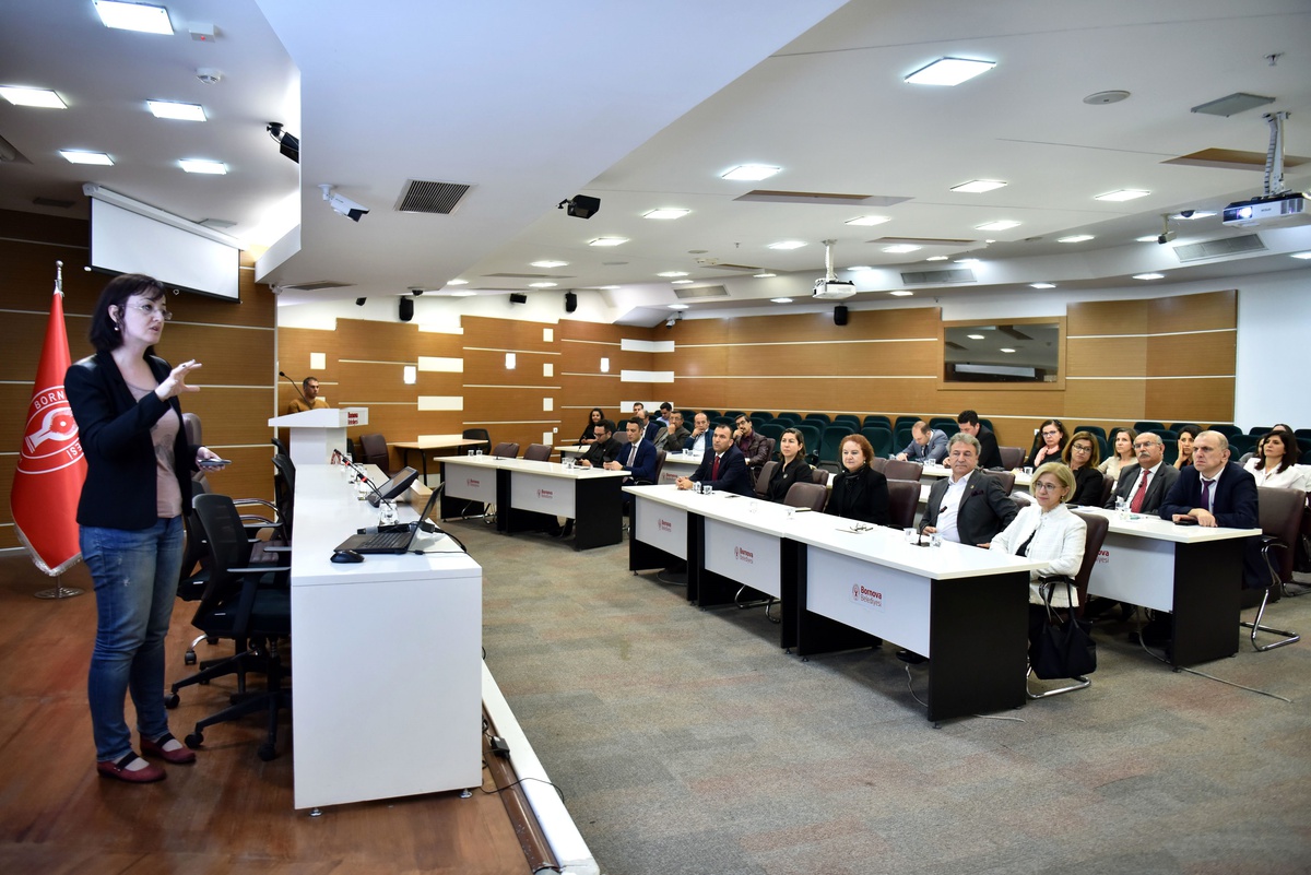 Üniversiteli gençler Bornova için tasarlayacak
