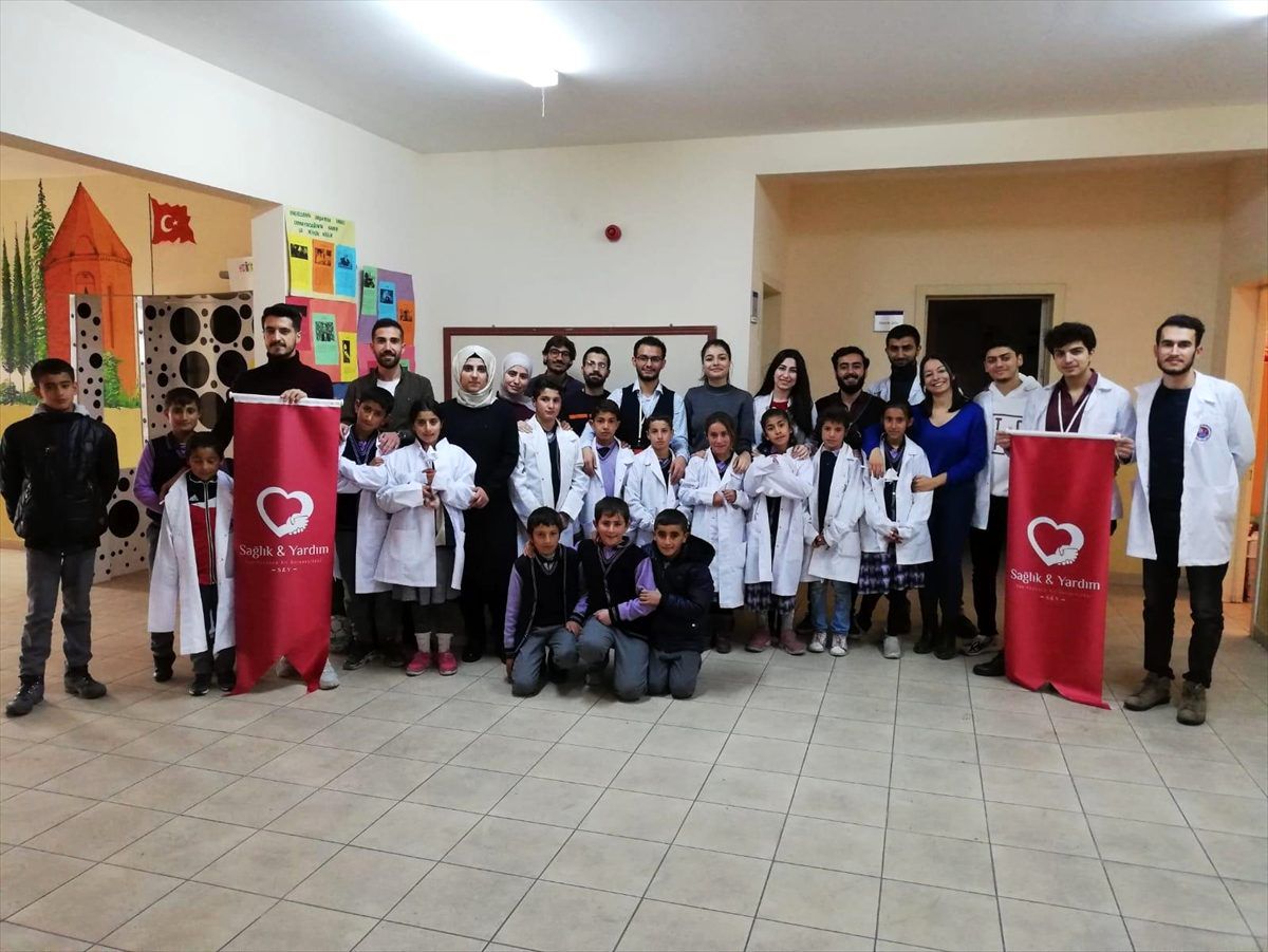 Van\'da öğrencilere hijyen eğitimi
