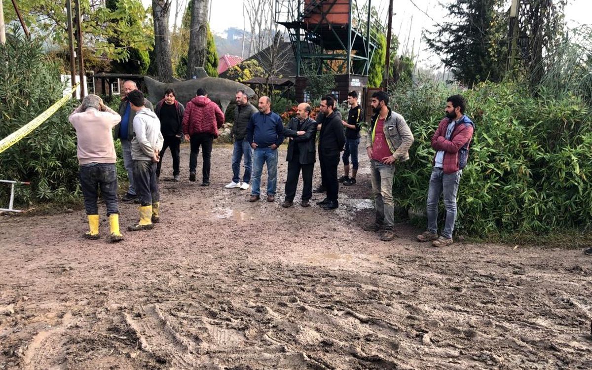 Yardıma koştular: Ekipler kurtarma çalışma başlattı