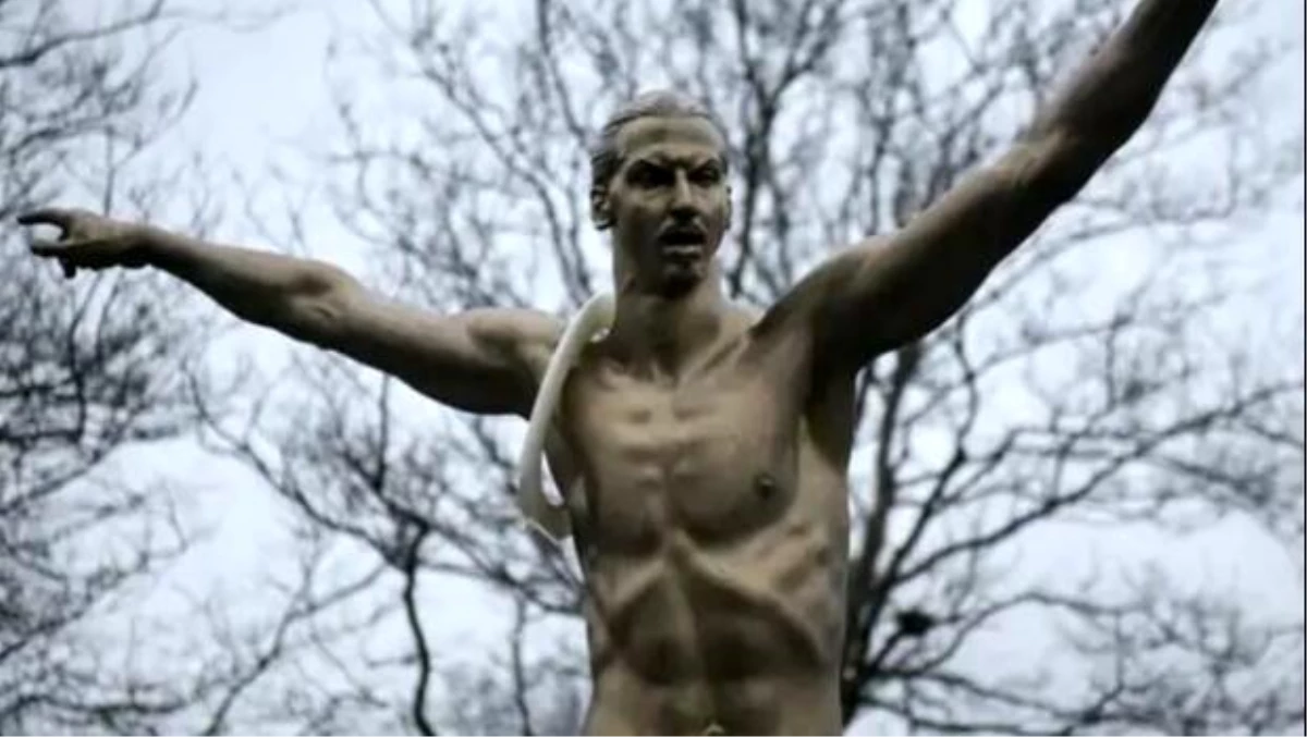 Zlatan Ibrahimovic\'in heykelini yaktılar!