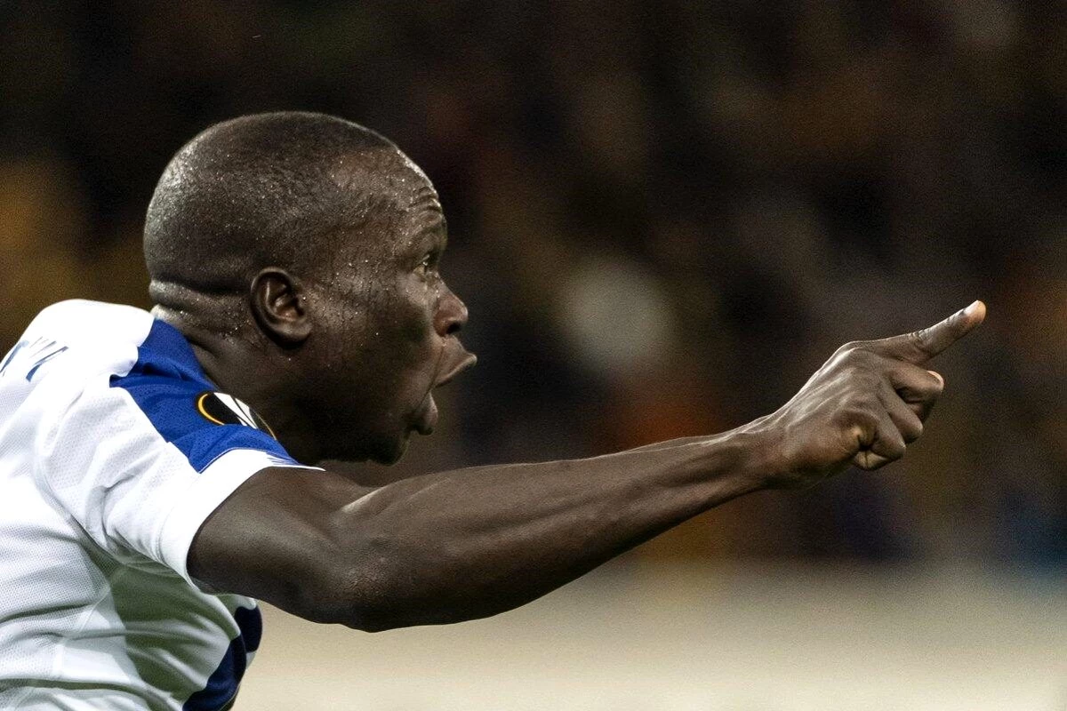 Aboubakar golleriyle geri döndü