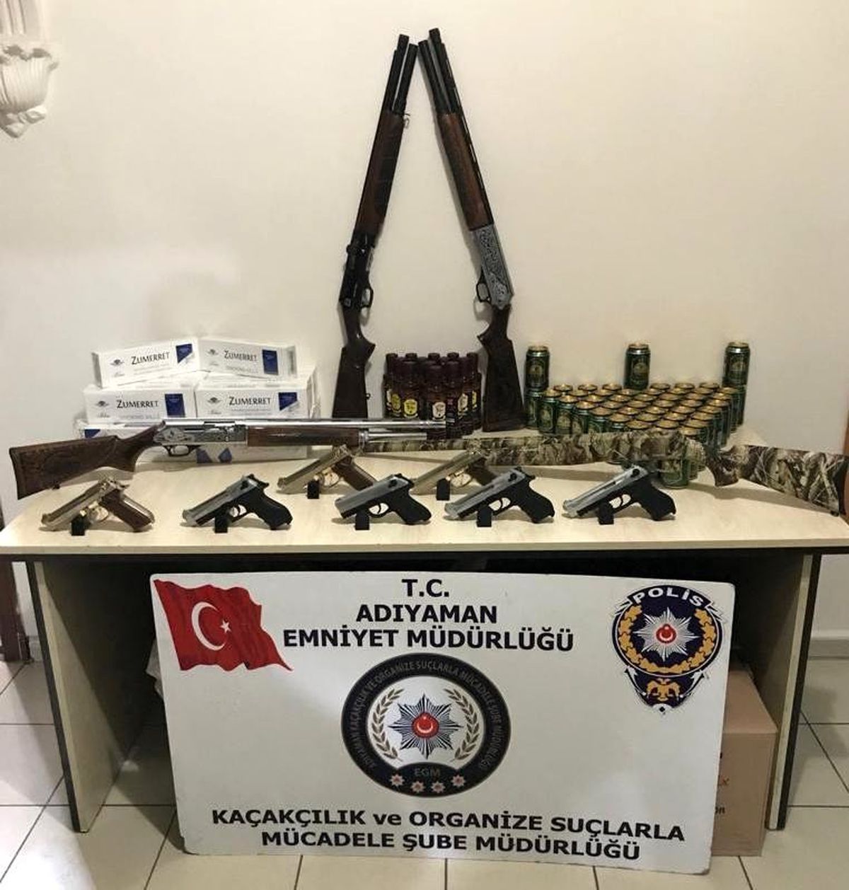 Adıyaman\'da kaçak içki ve silah ele getirildi