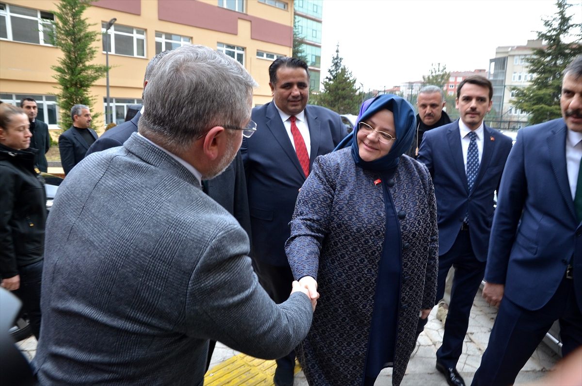 Aile, Çalışma ve Sosyal Hizmetler Bakanı Selçuk Açıklaması