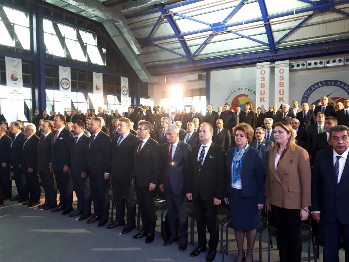 AK Parti Edirne İl Başkanı Belgin İba, OSBÜK Marmara Bölge Toplantısı\'na katıldı