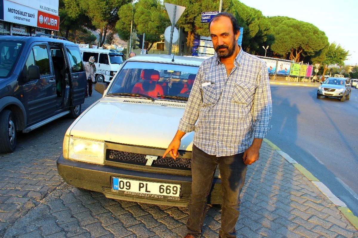 Aracının plakası kopyalanan sürücü yetkililerden yardım istedi