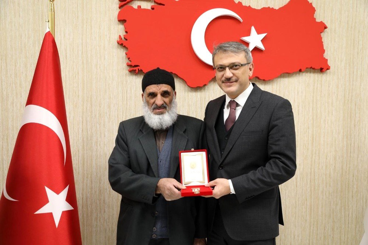 Bingöl\'de Kıbrıs Gazilerine Madalyaları verildi