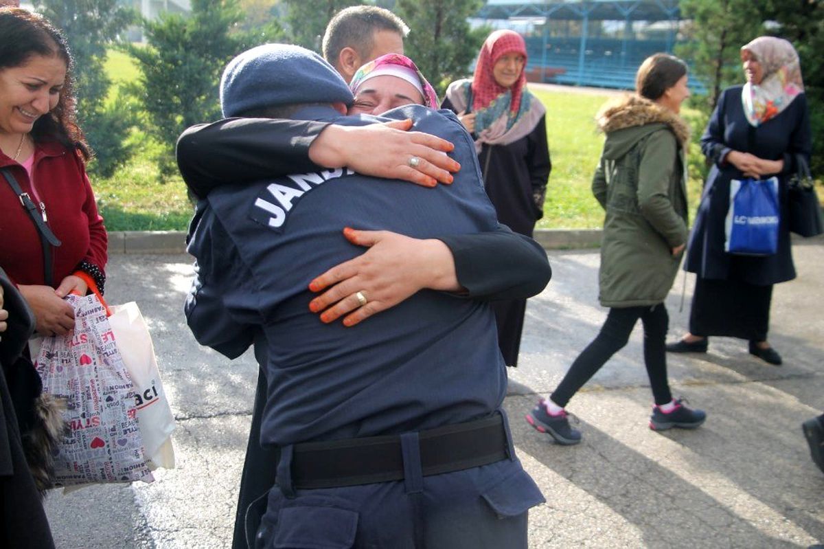 Bursa\'da jandarmaların yemin töreninde duygusal anlar