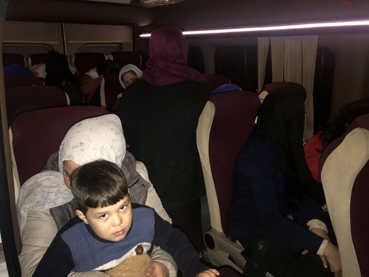 Çanakkale\'de 98 mülteci yakalandı