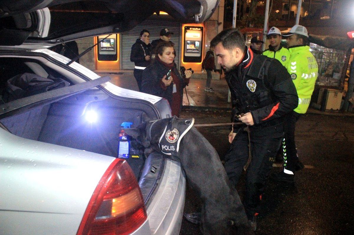 İstanbul\'un 39 ilçesinde asayiş uygulaması
